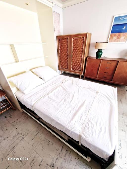 Cozy Studio, Sea View, Old Town, Near Beaches Antibes Exterior foto