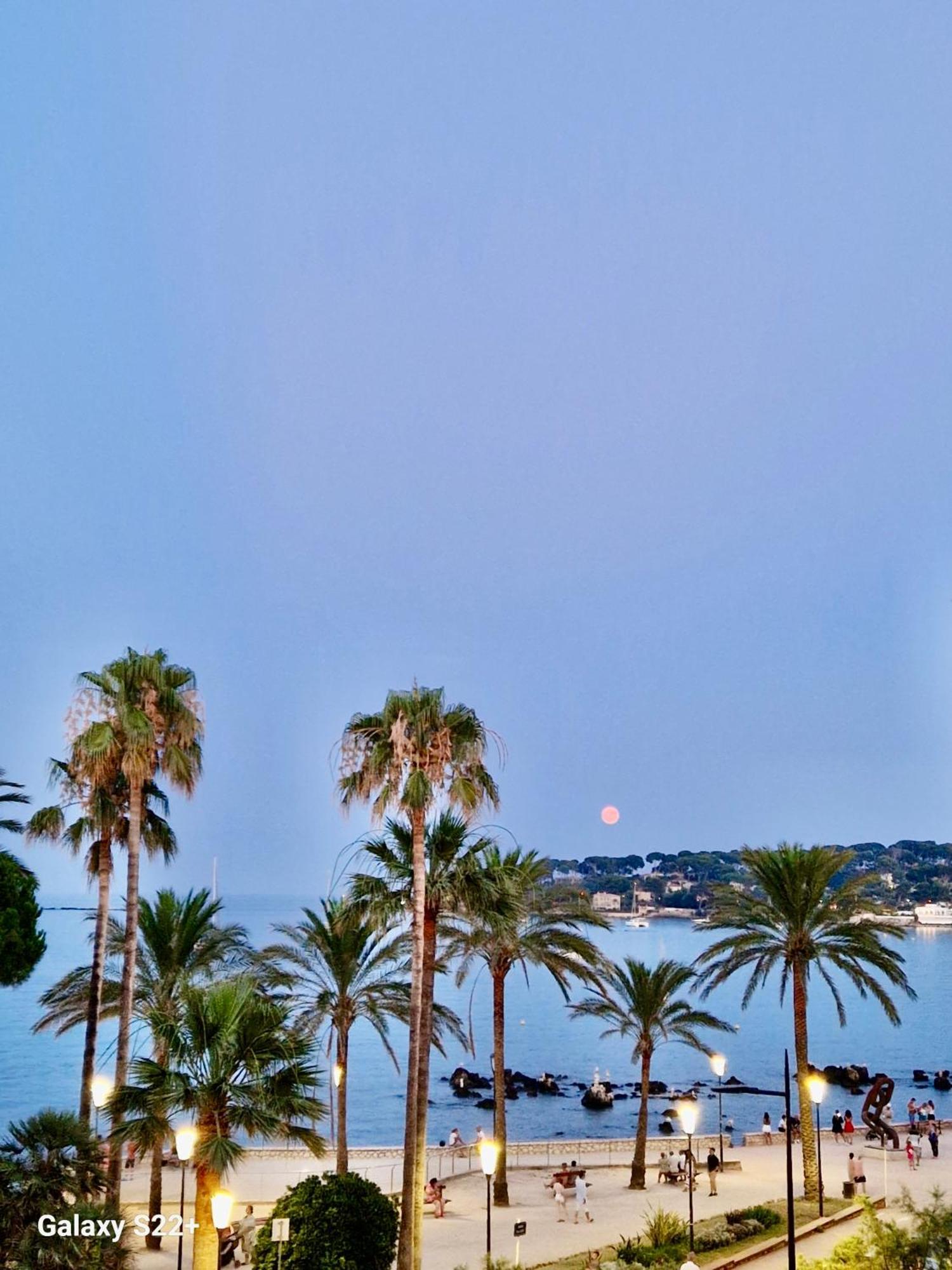 Cozy Studio, Sea View, Old Town, Near Beaches Antibes Exterior foto