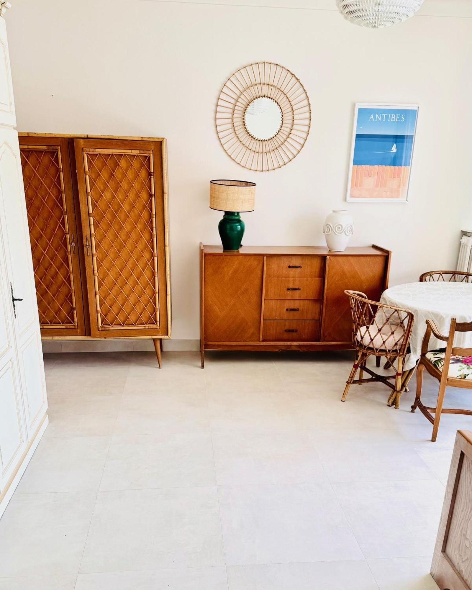 Cozy Studio, Sea View, Old Town, Near Beaches Antibes Exterior foto
